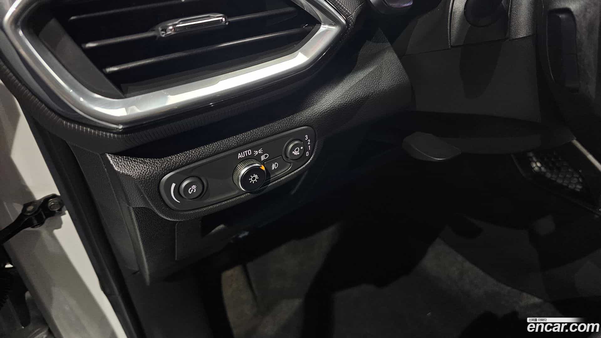 Trailblazer Chevrolet 2023.3-OPTION-021