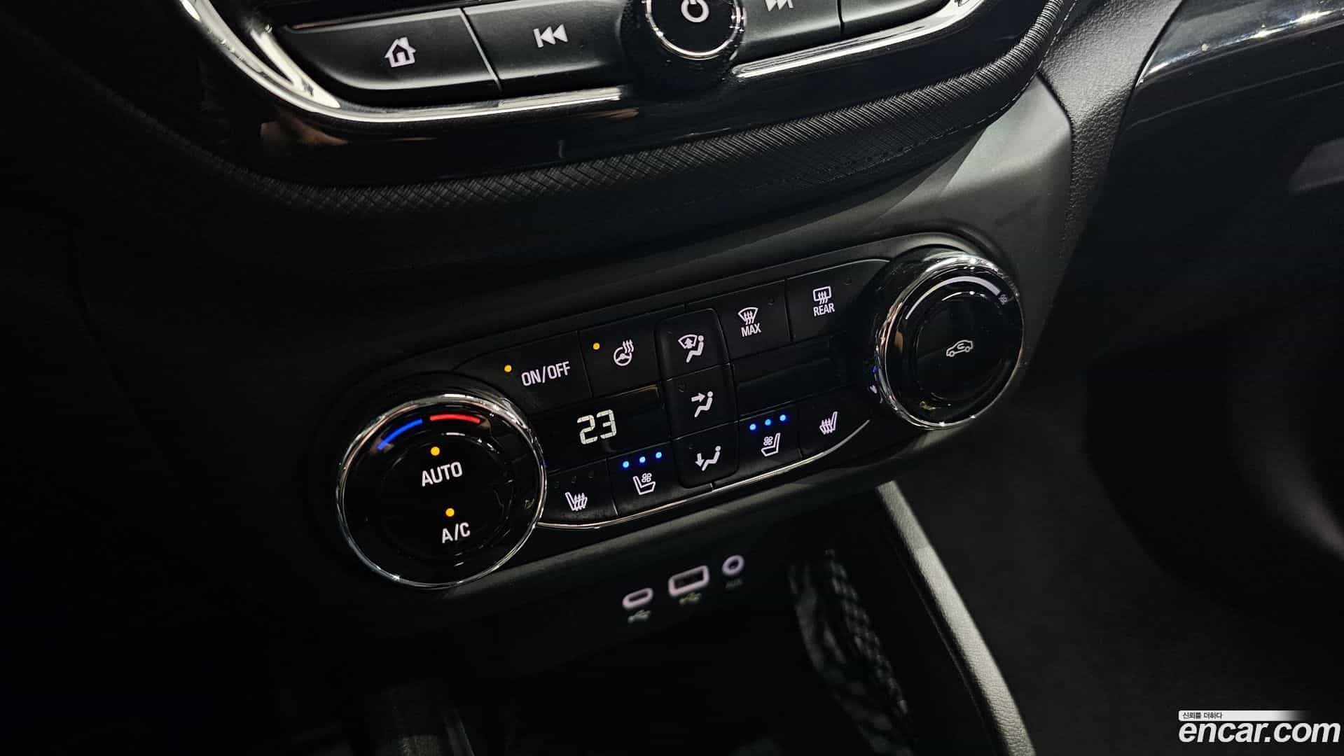Trailblazer Chevrolet 2023.3-OPTION-042