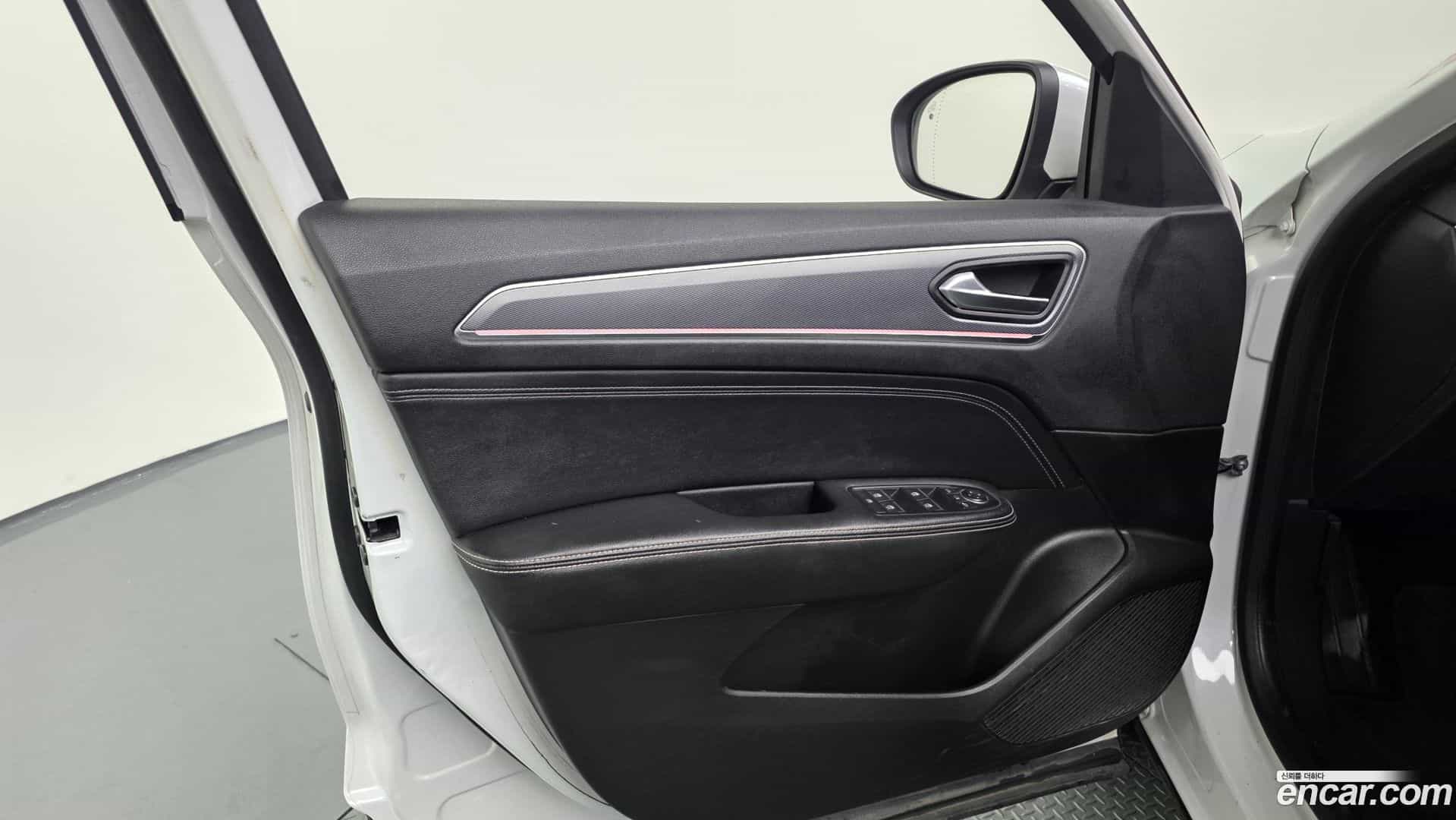 XM3 Renault Korea 2020.4-INNER-034