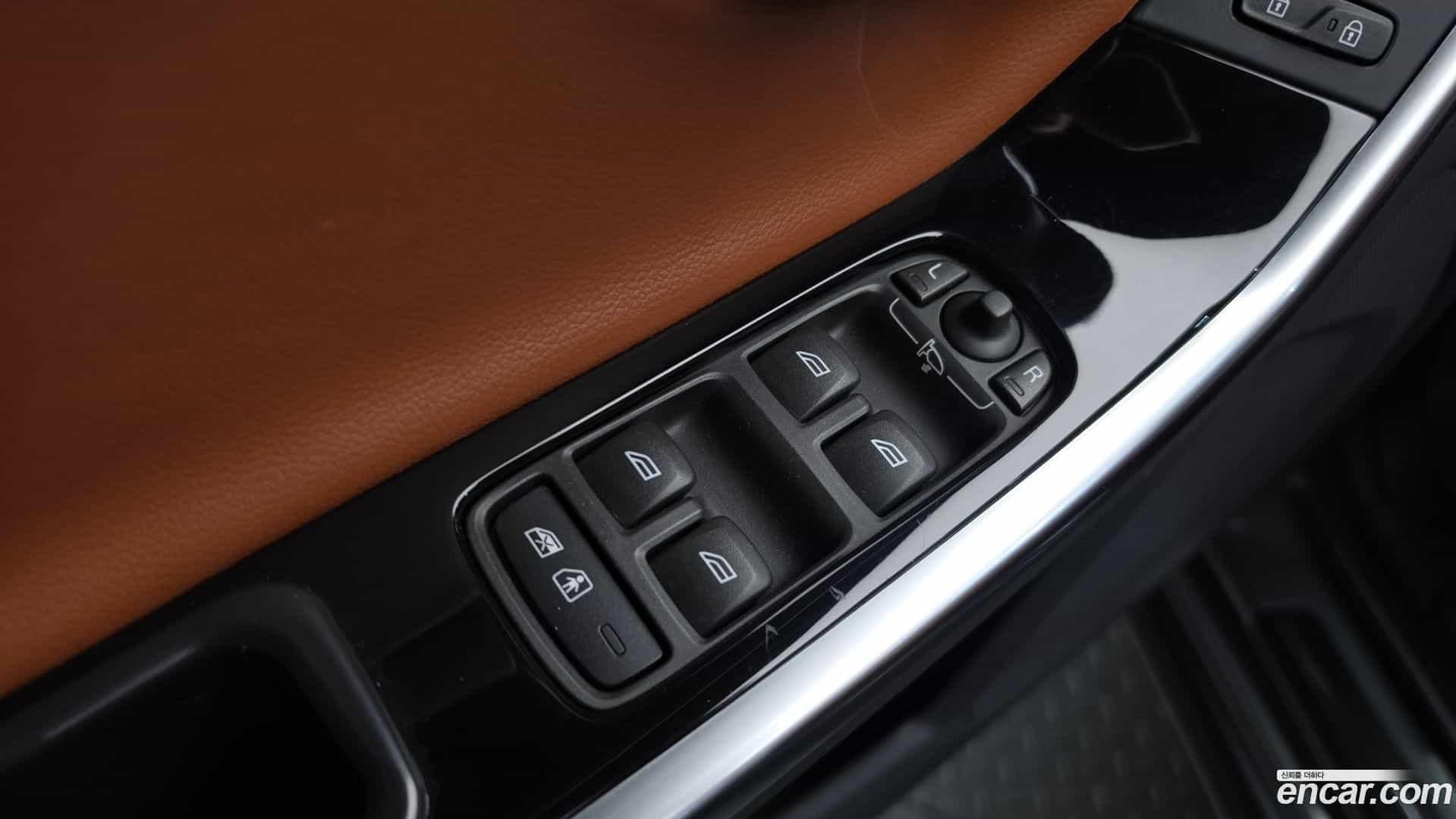 S60 Volvo 2018.3-OPTION-042