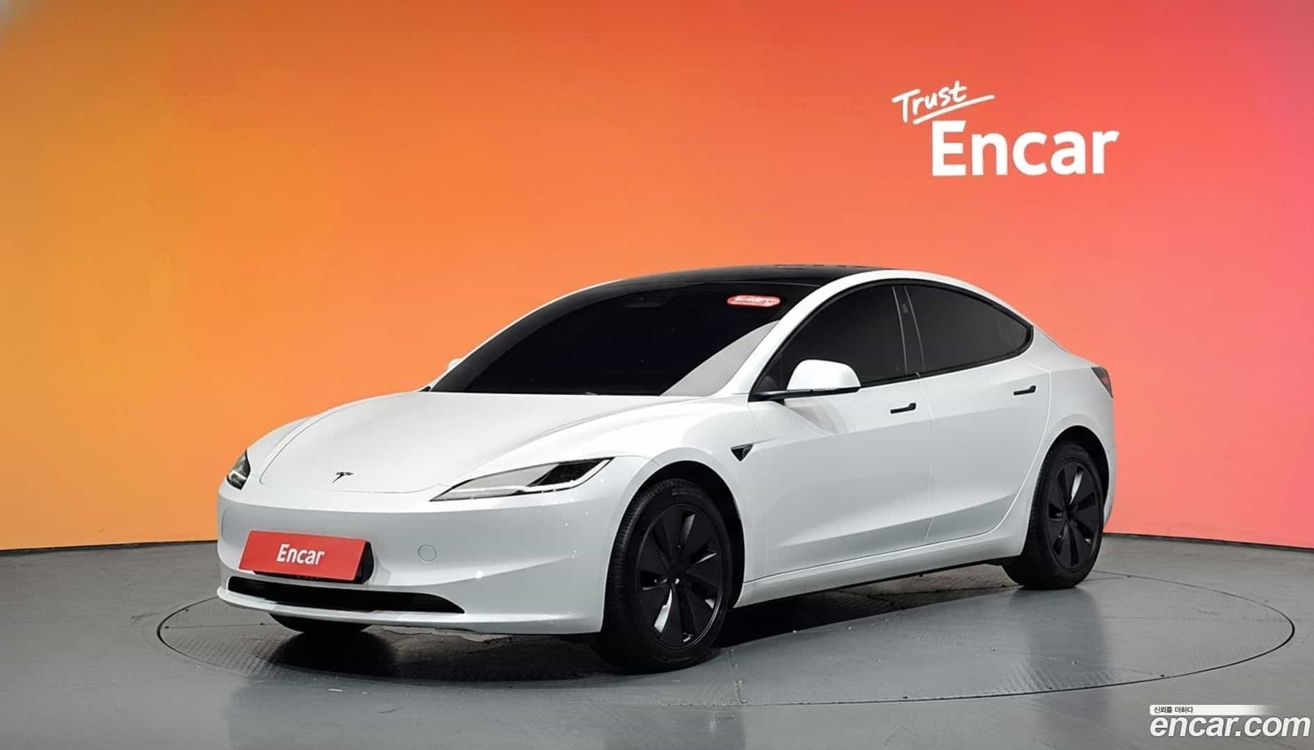 Model 3 Tesla 2025.2-DIAG2-001