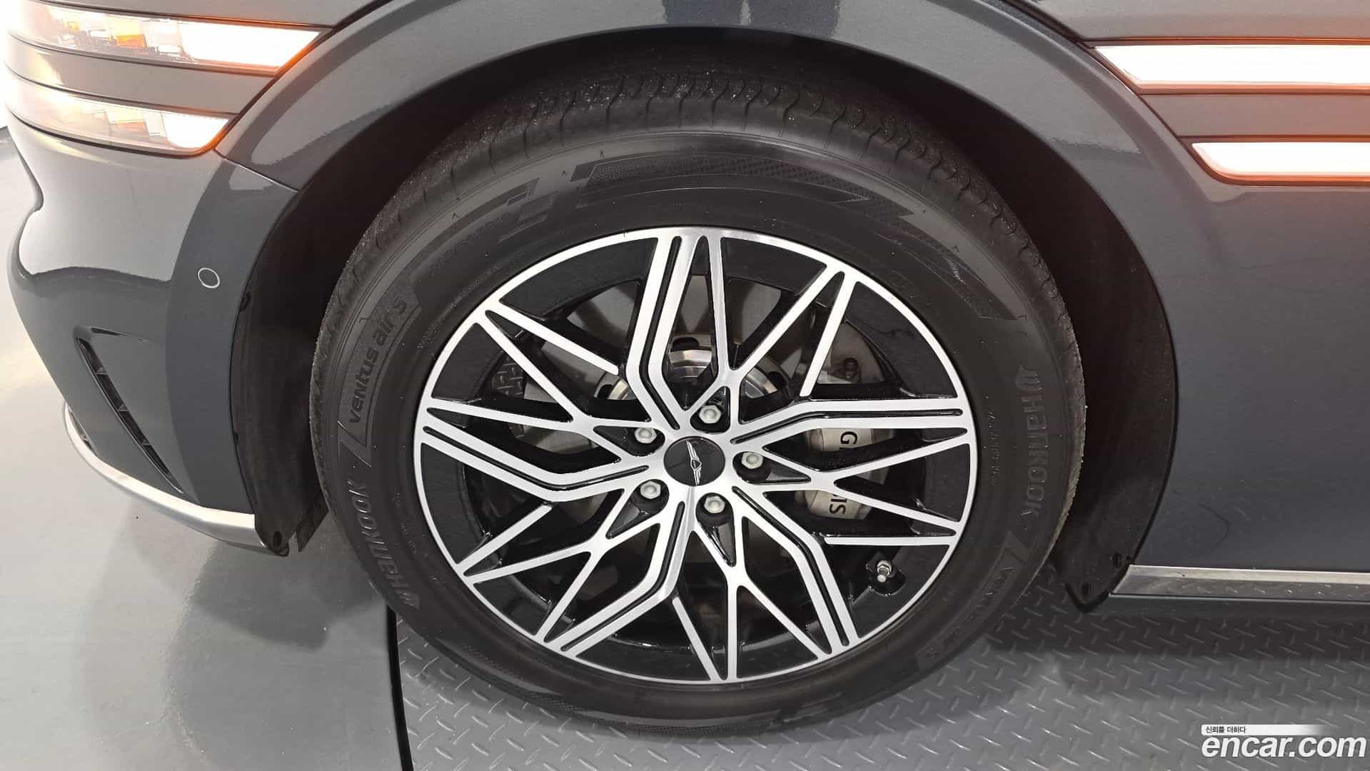 G90 Genesis 2022.9-OUTER-005