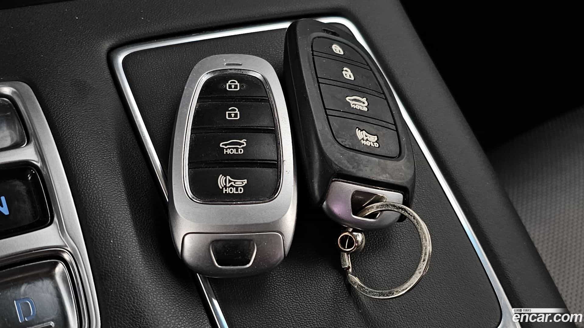 Grandeur Hyundai 2020.7-OPTION-046