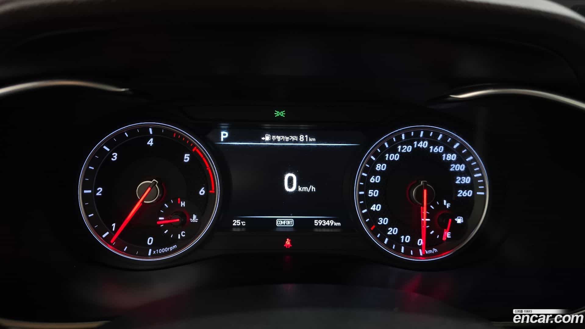 G70 Genesis 2019.1-INNER-008