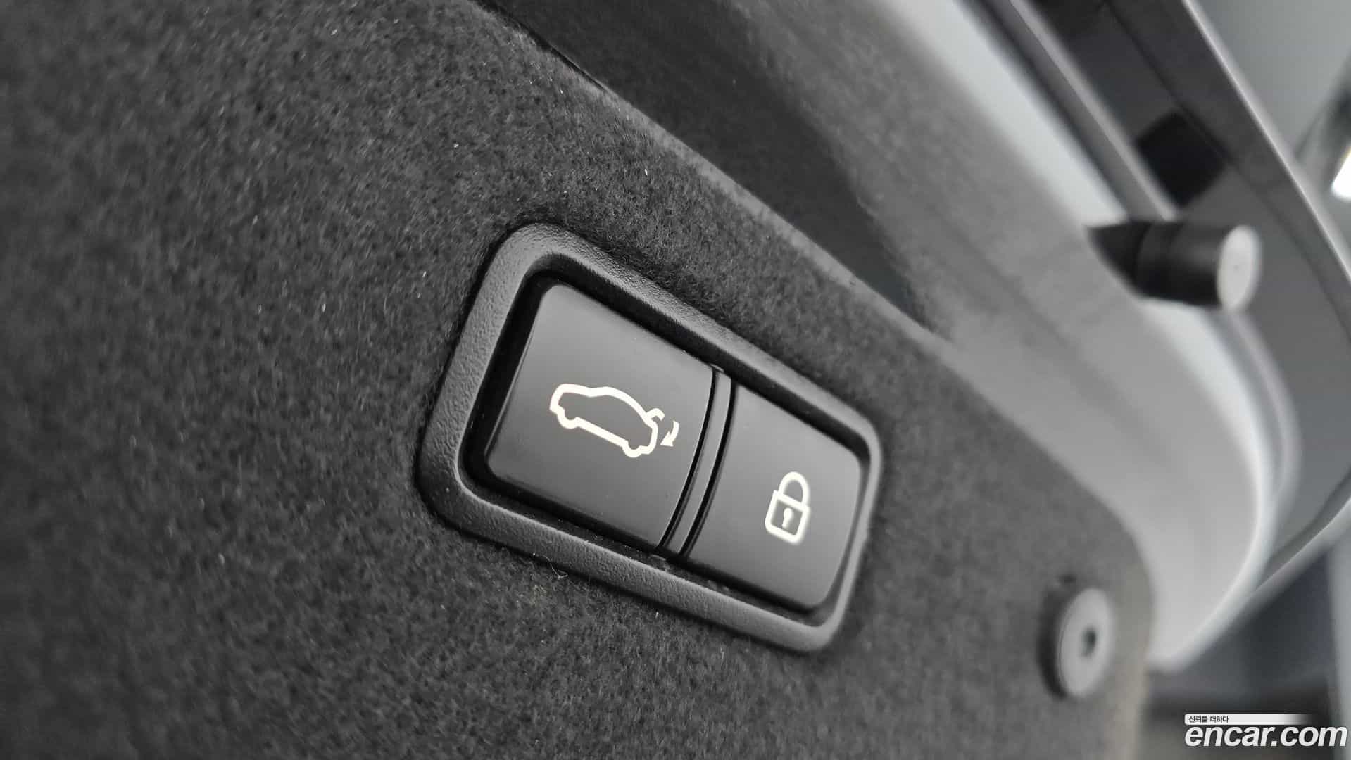 G70 Genesis 2019.1-OPTION-024
