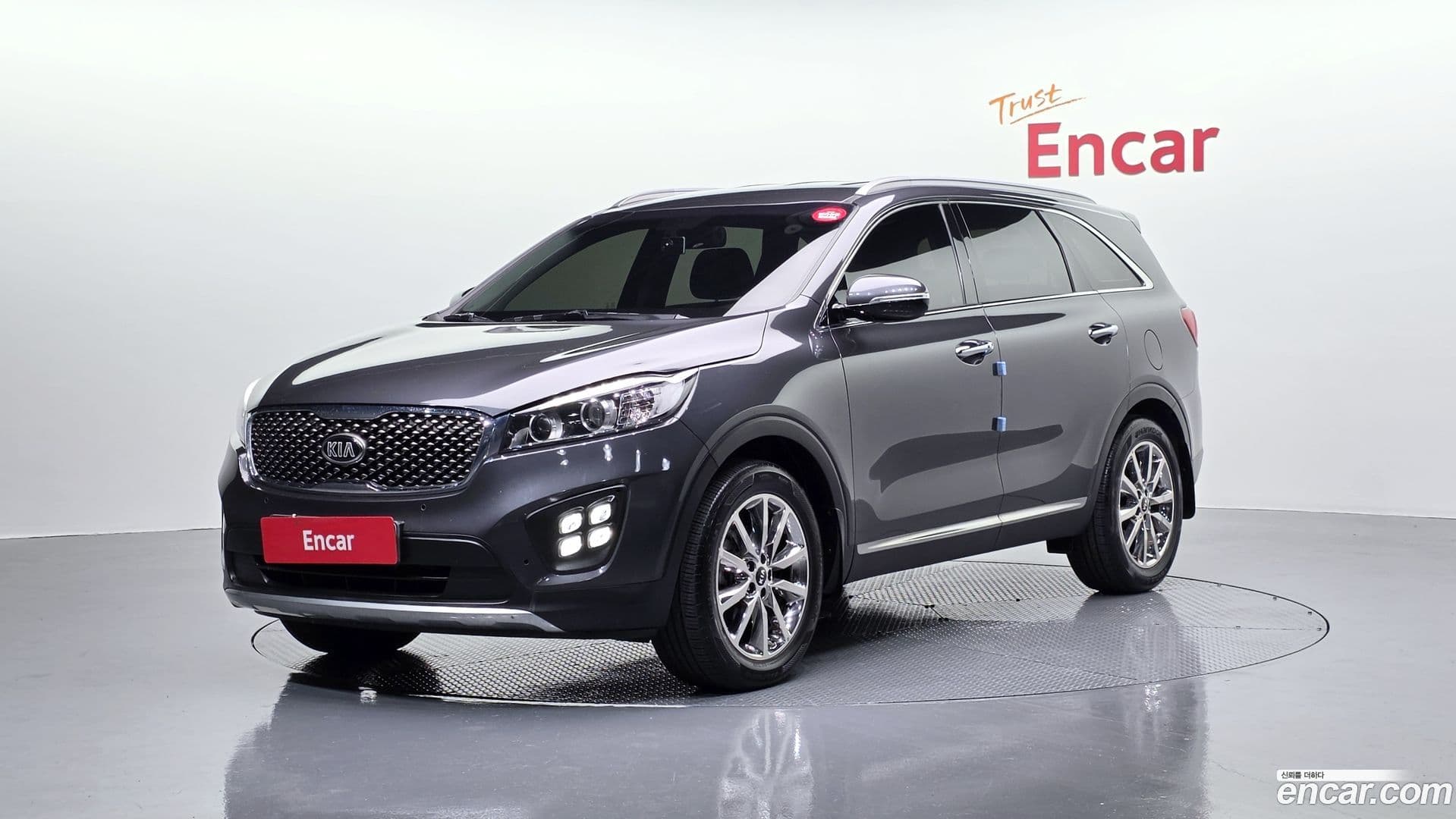 Main__Slider__Photo:Sorento Kia 2016.3-0