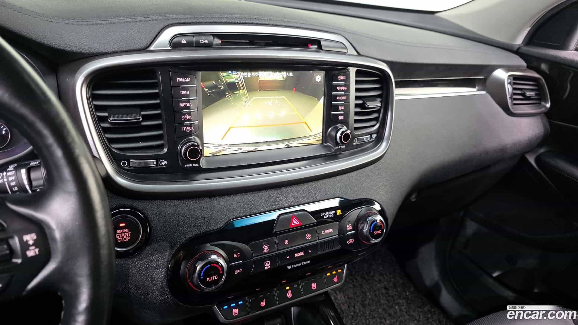 Sorento Kia 2016.3-OPTION-020