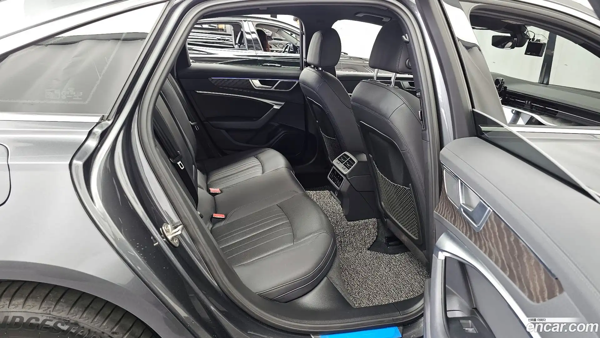 A6 Audi 2021.1-OPTION-016