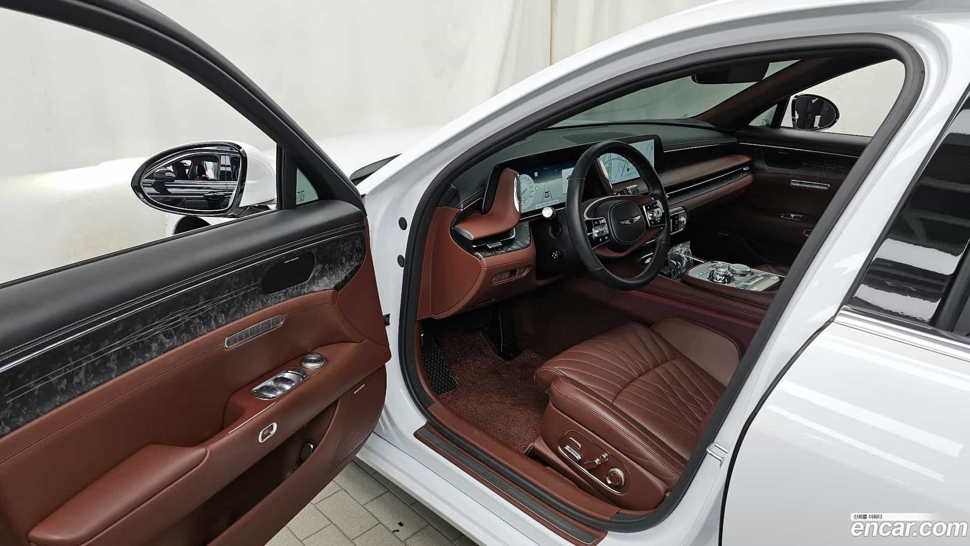 G90 Genesis 2022.8-INNER-010