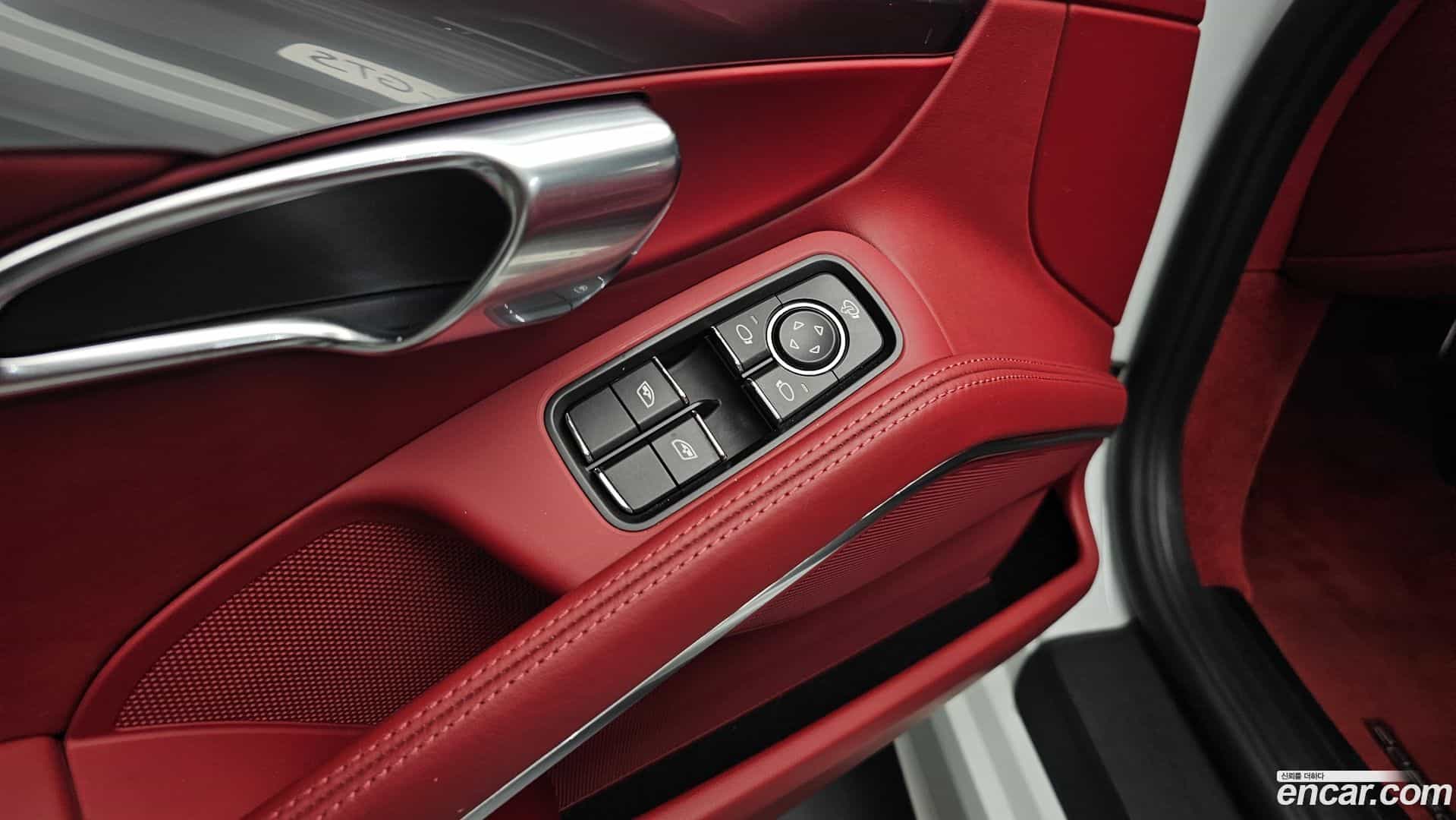 718 Porsche 2018.5-OPTION-020