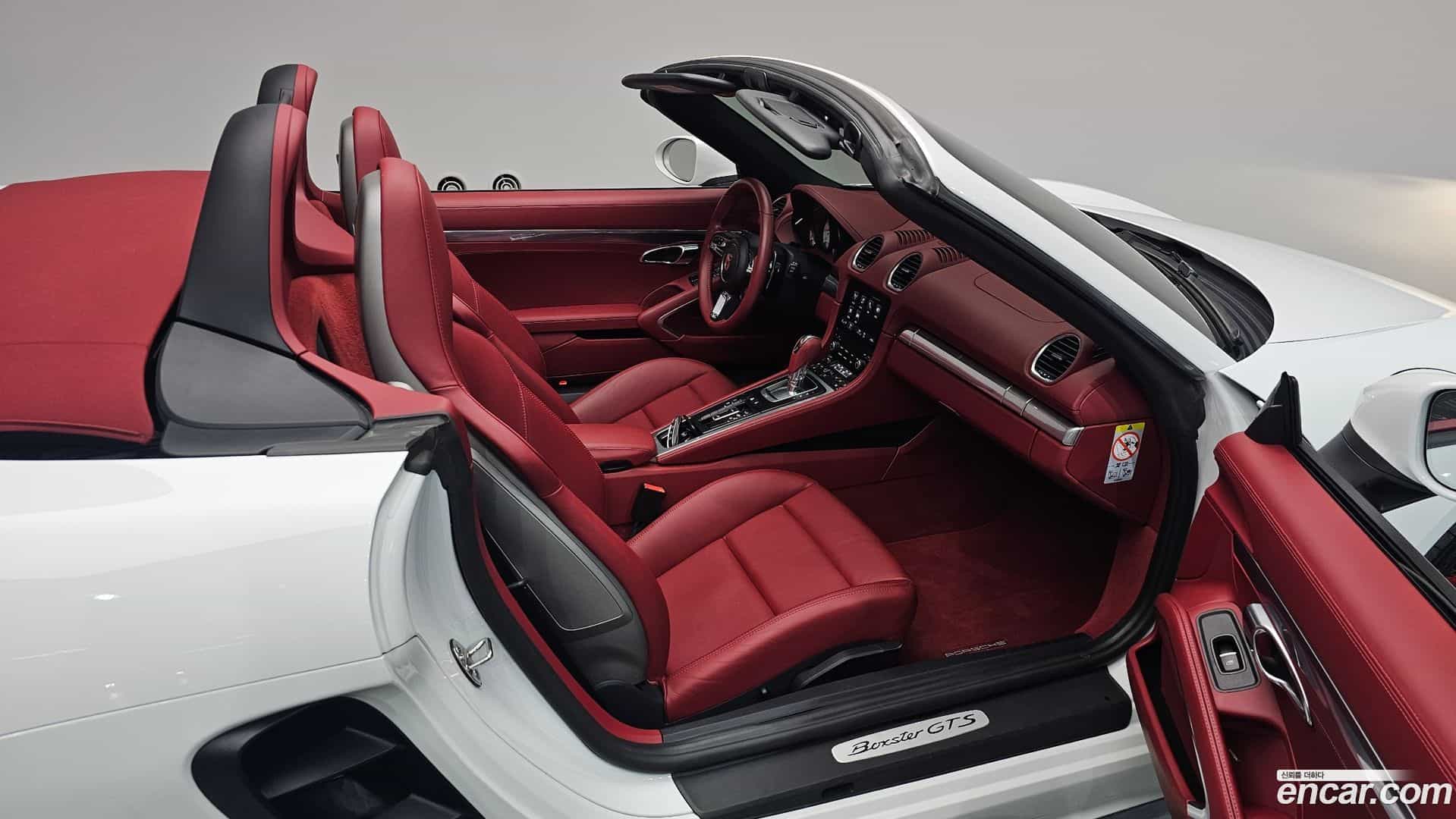 718 Porsche 2018.5-INNER-036