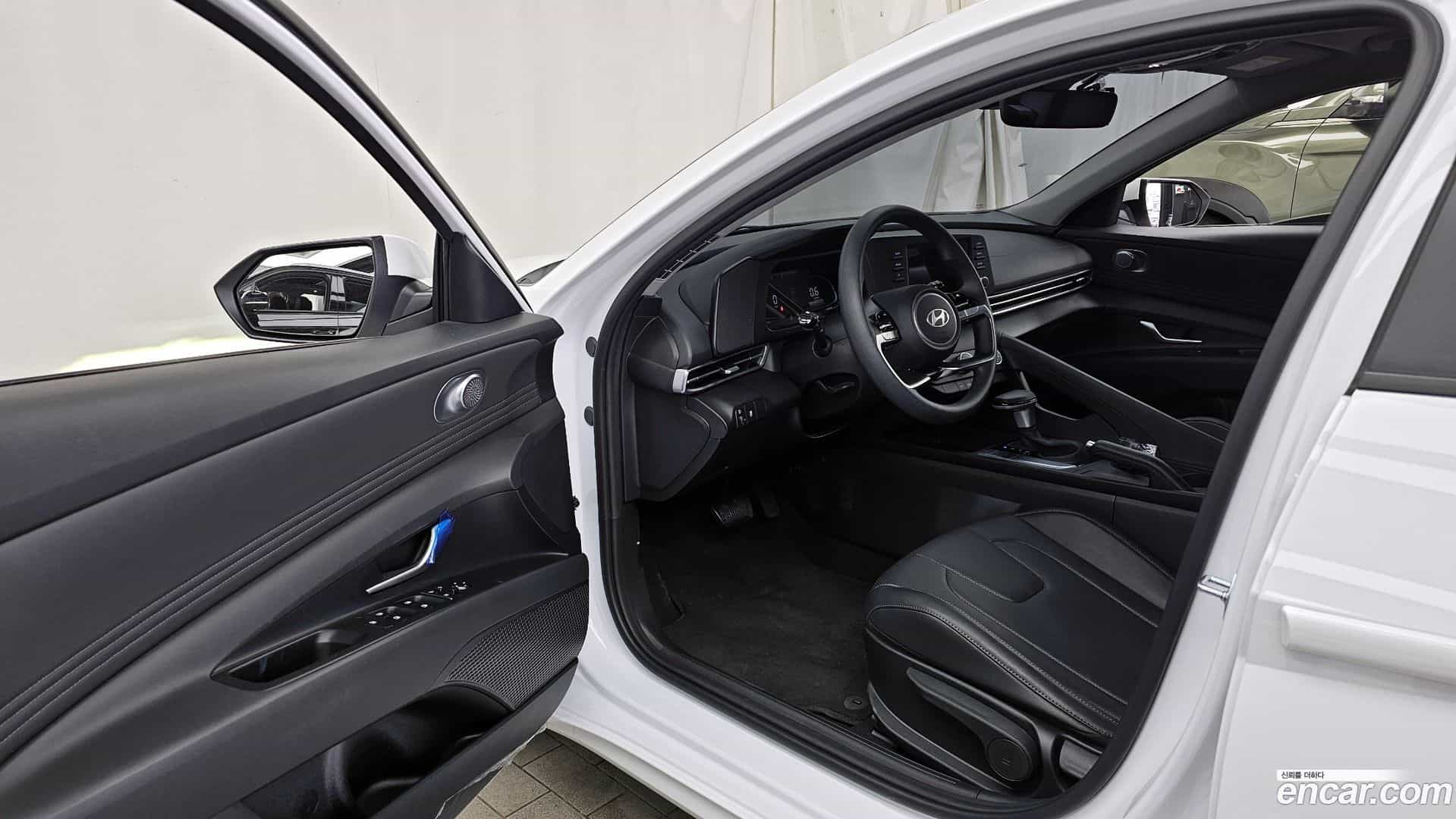 AVANTE Hyundai 2025.8-INNER-010