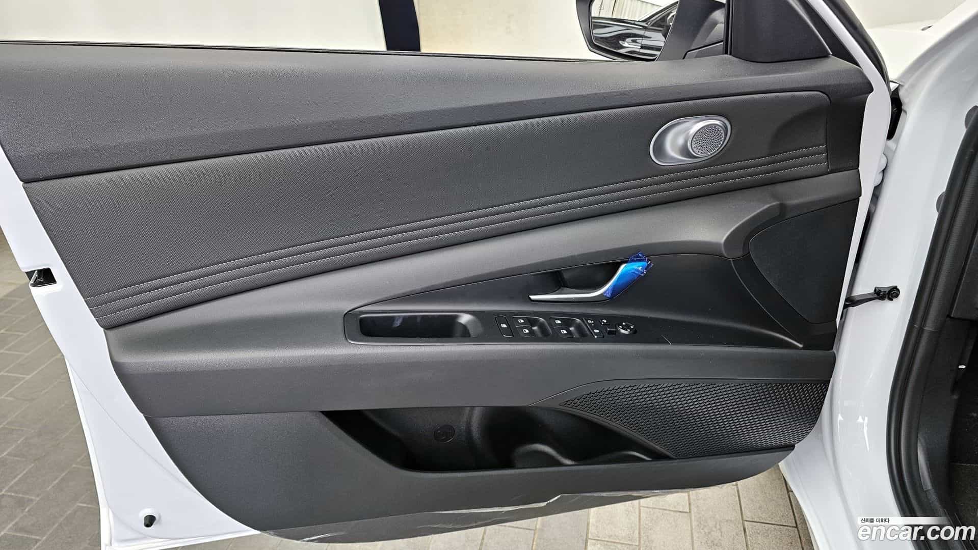 AVANTE Hyundai 2025.8-INNER-034