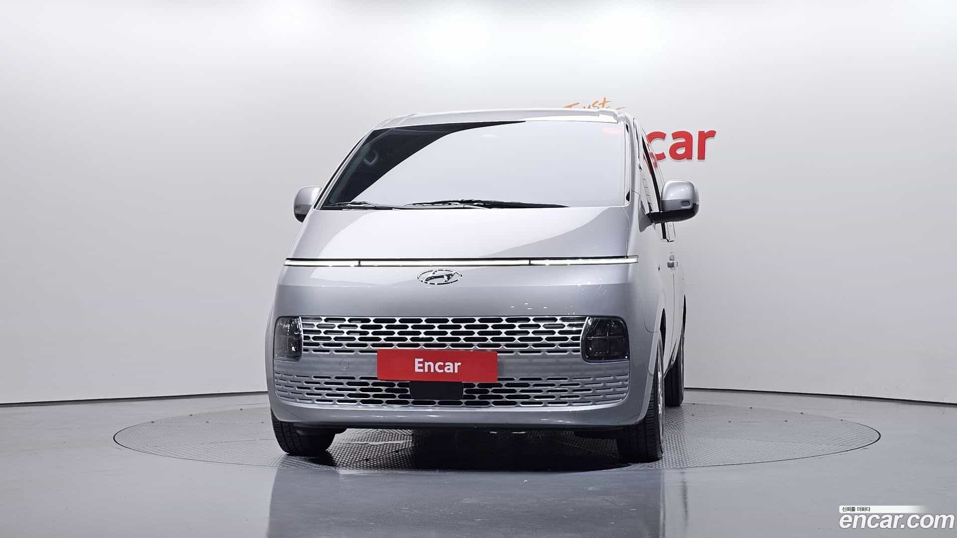 Staria Hyundai 2024.0-OUTER-003