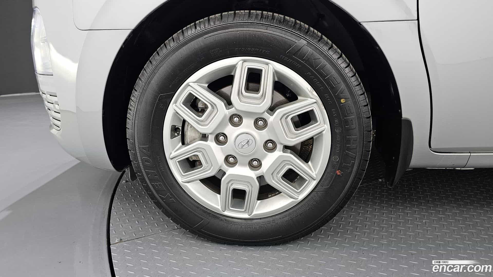 Staria Hyundai 2024.0-OUTER-005