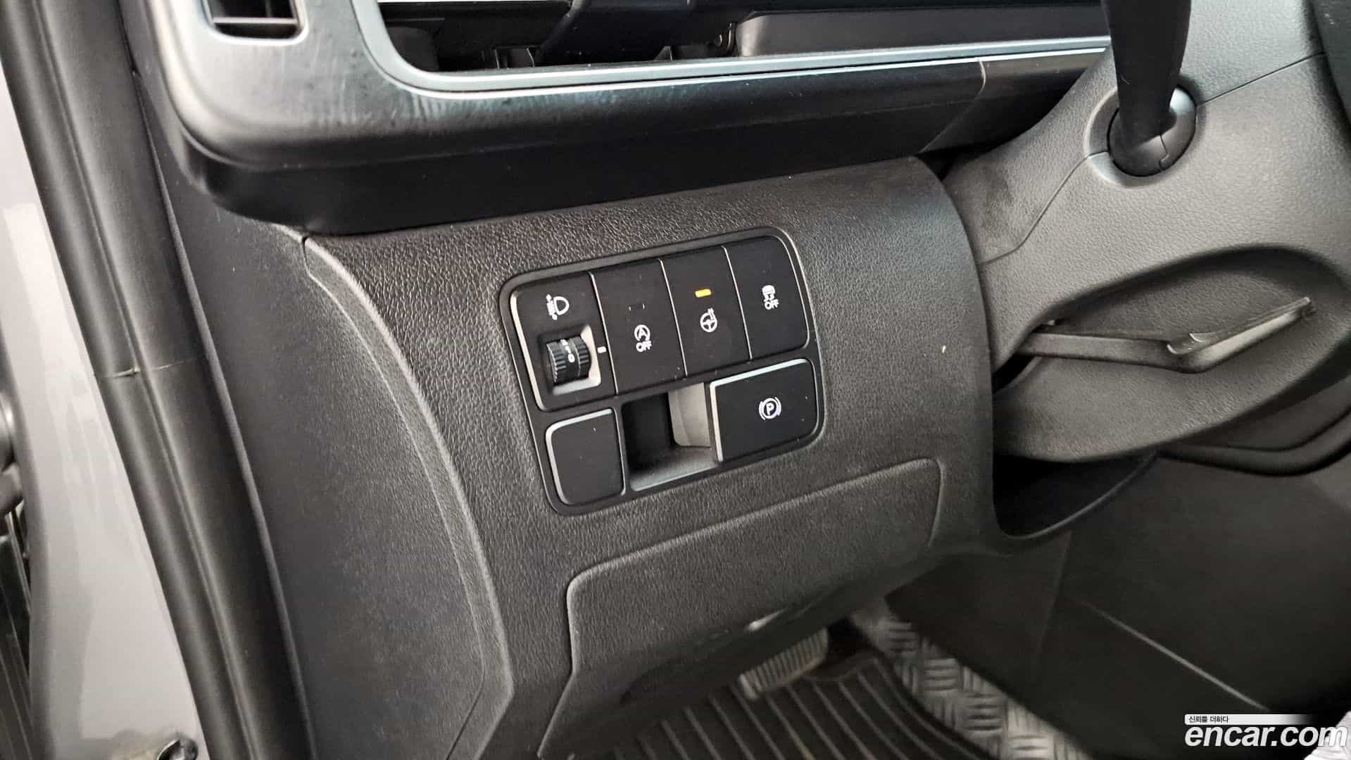 Staria Hyundai 2024.0-OPTION-023
