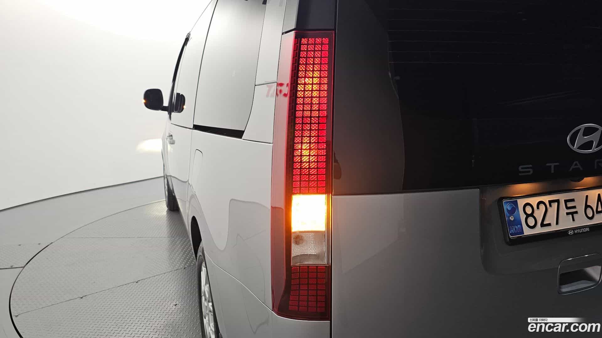 Staria Hyundai 2024.0-OUTER-033