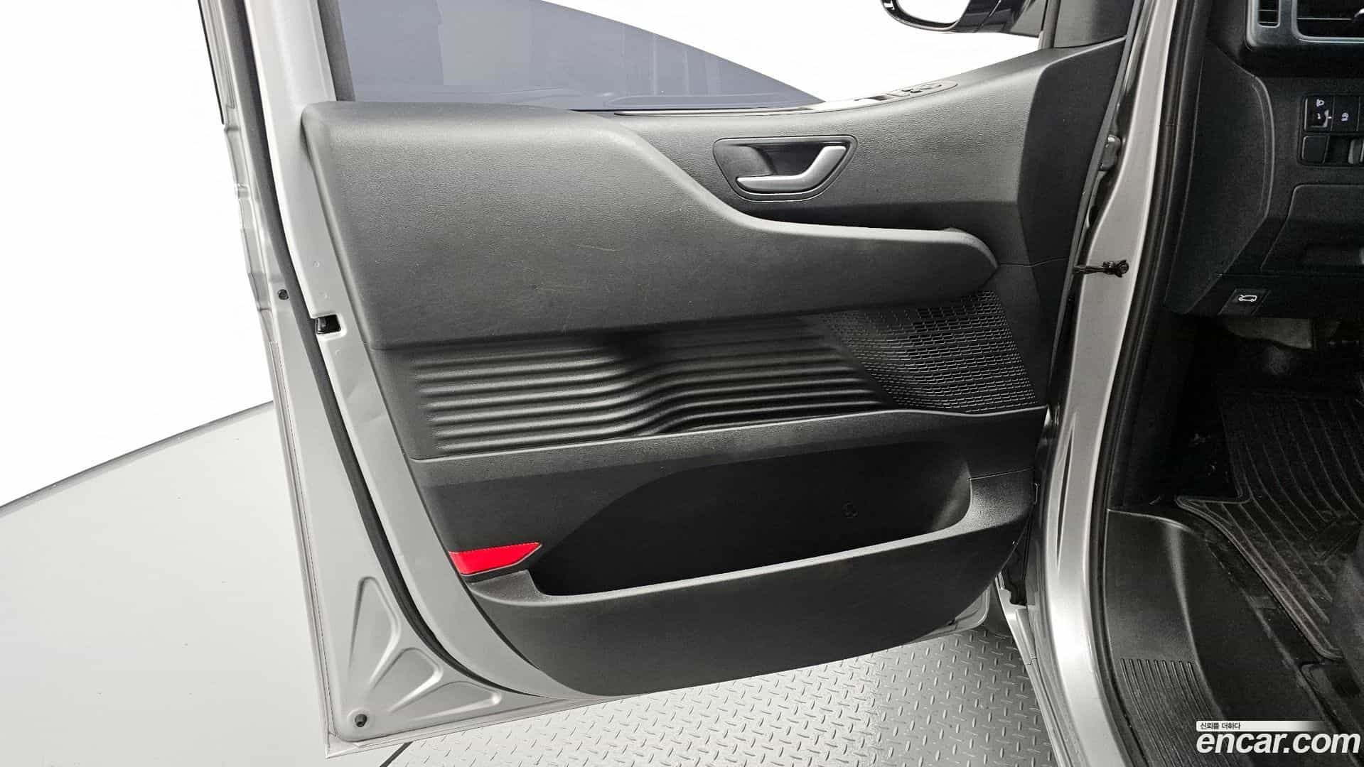 Staria Hyundai 2024.0-INNER-034