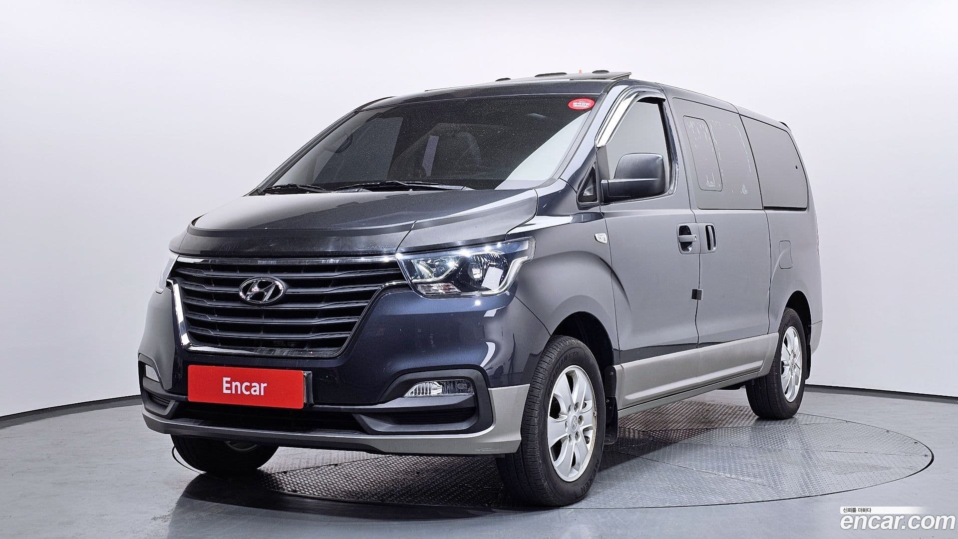 Main__Slider__Photo:Starex Hyundai 2018.10-0