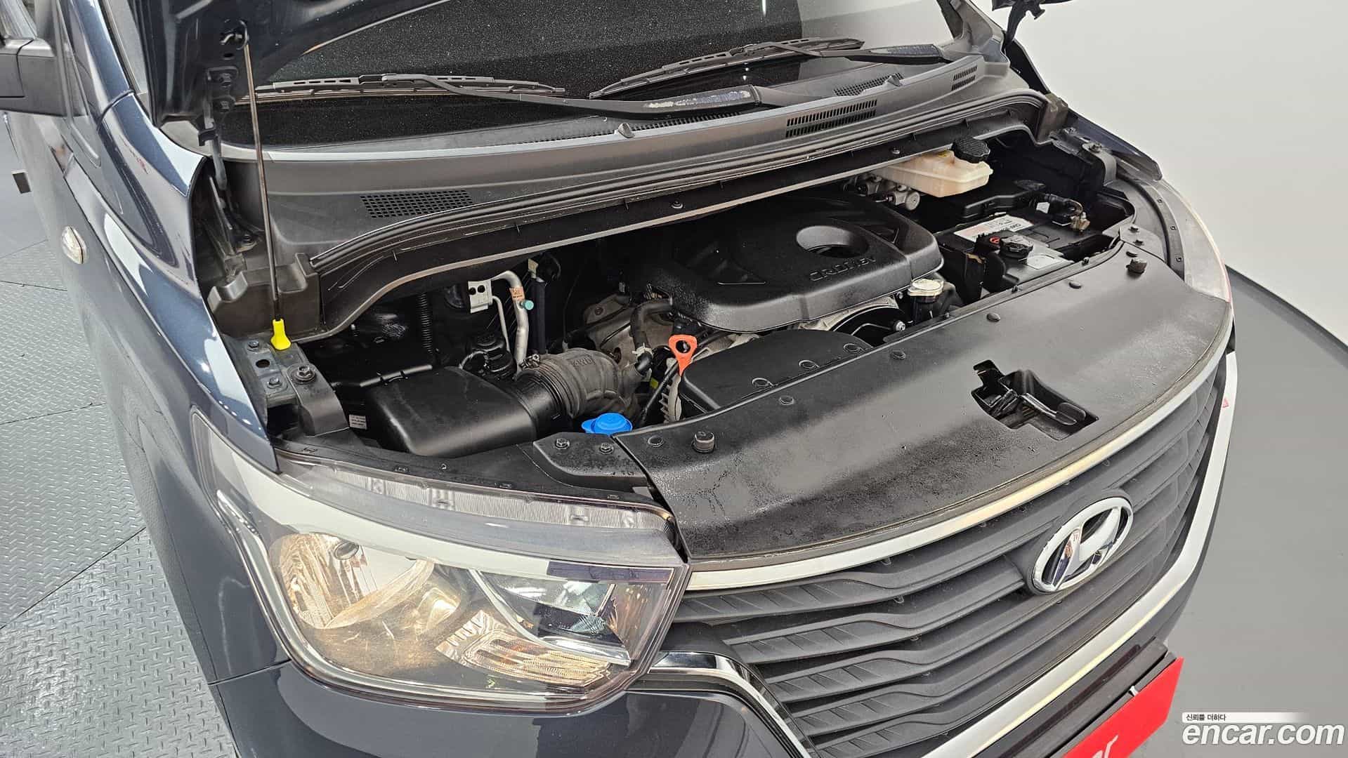 Starex Hyundai 2018.10-OUTER-006