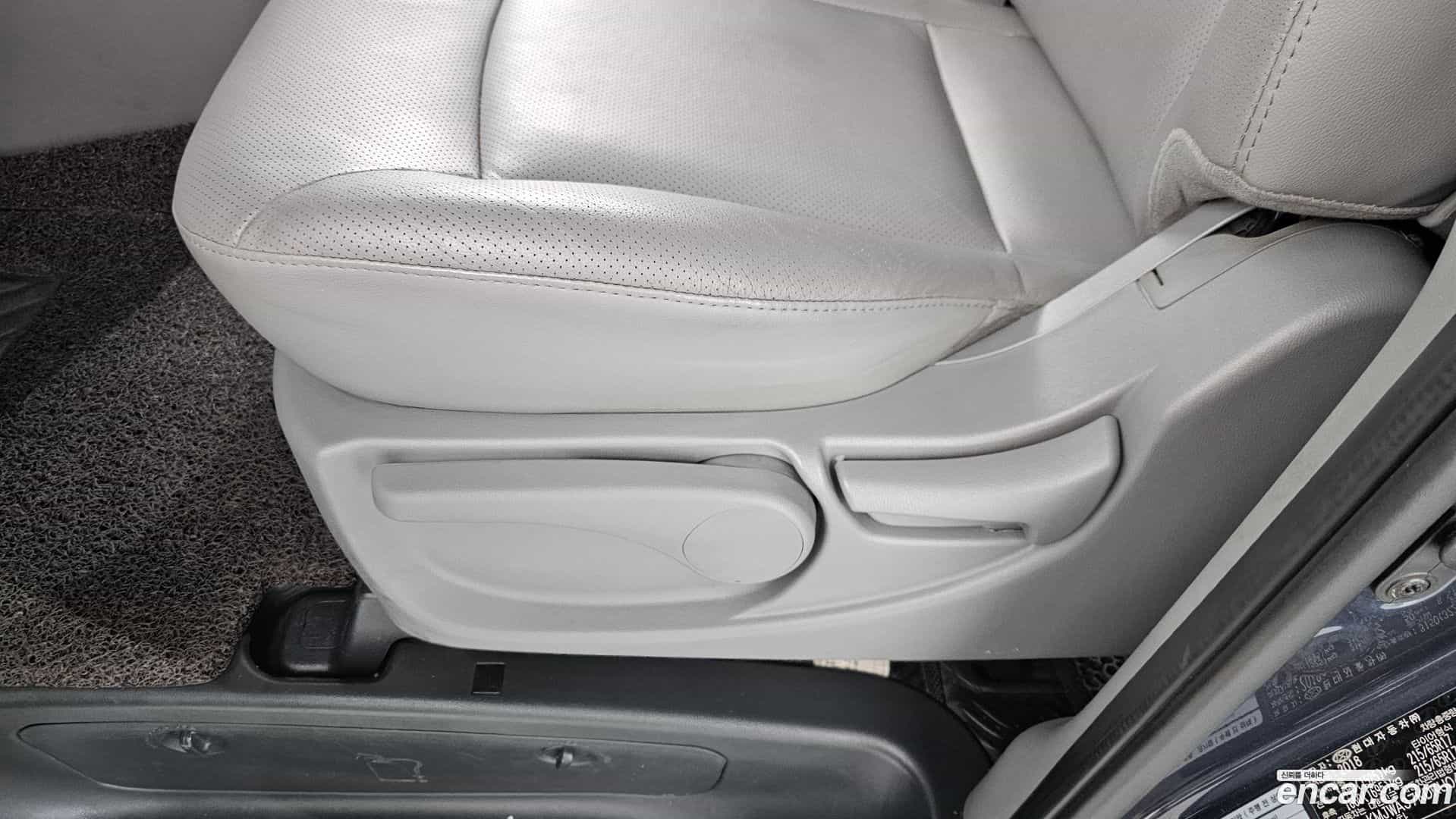 Starex Hyundai 2018.10-OPTION-044