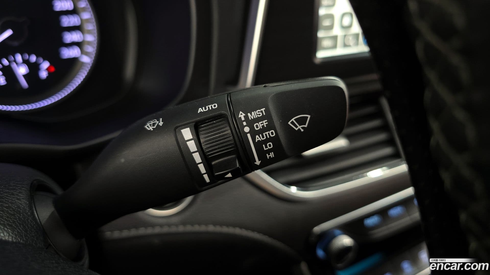 Main__Slider__Photo:Grandeur Hyundai 2017.6-19