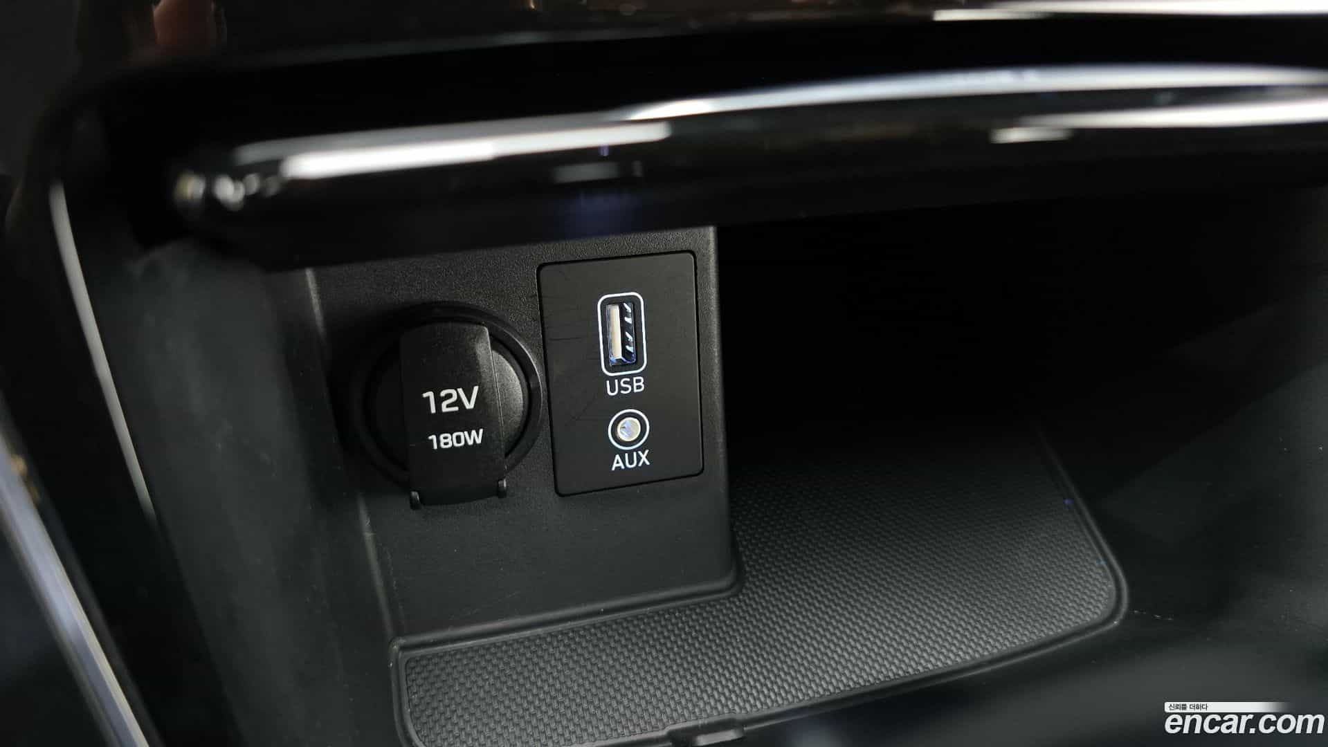 Grandeur Hyundai 2017.6-OPTION-041