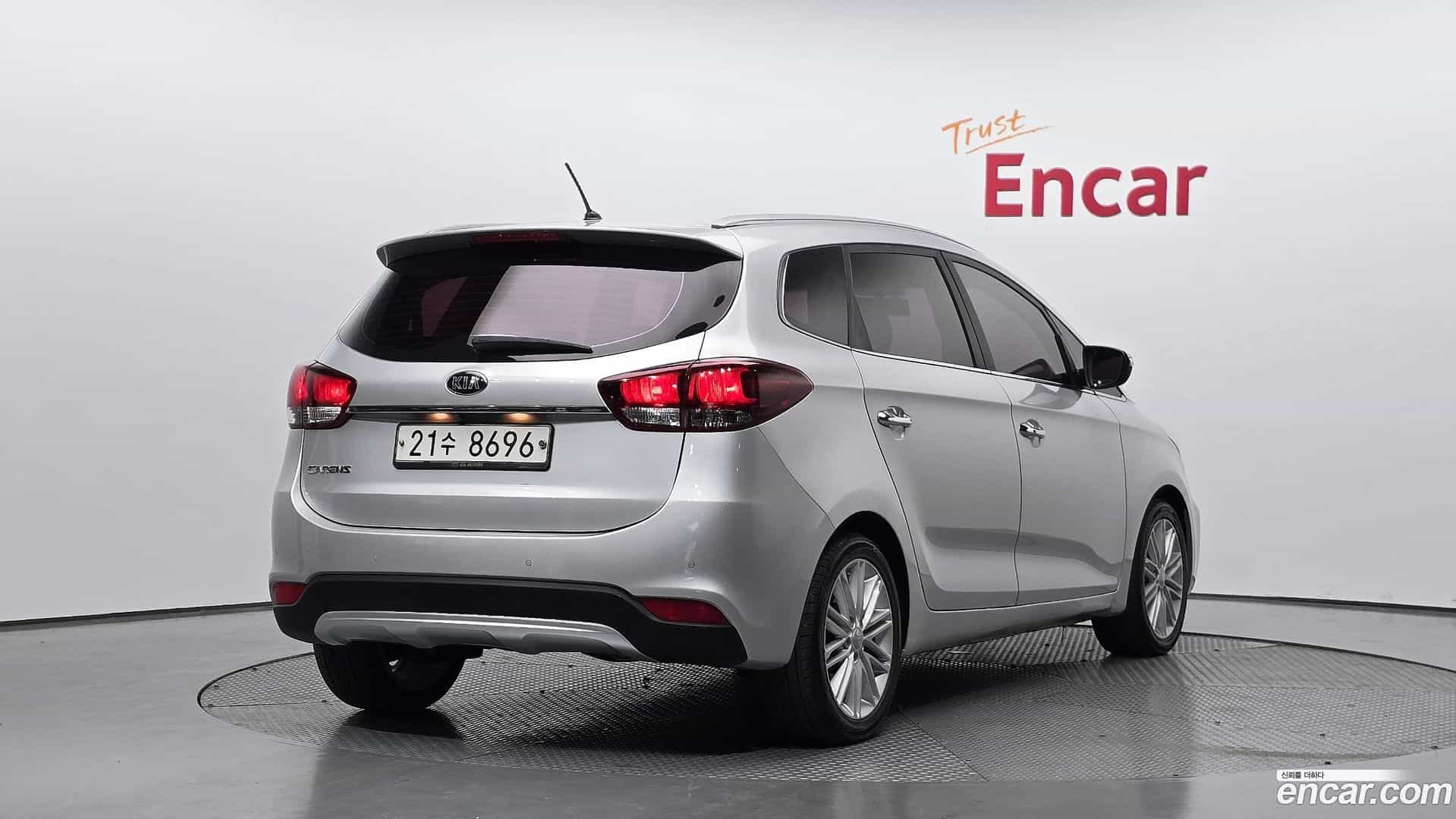 Carens Kia 2017.0-OUTER-002