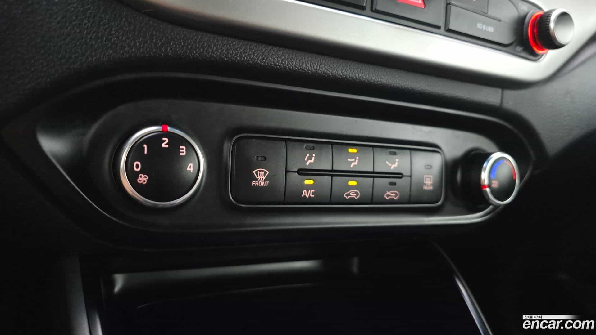 Carens Kia 2017.0-OPTION-022