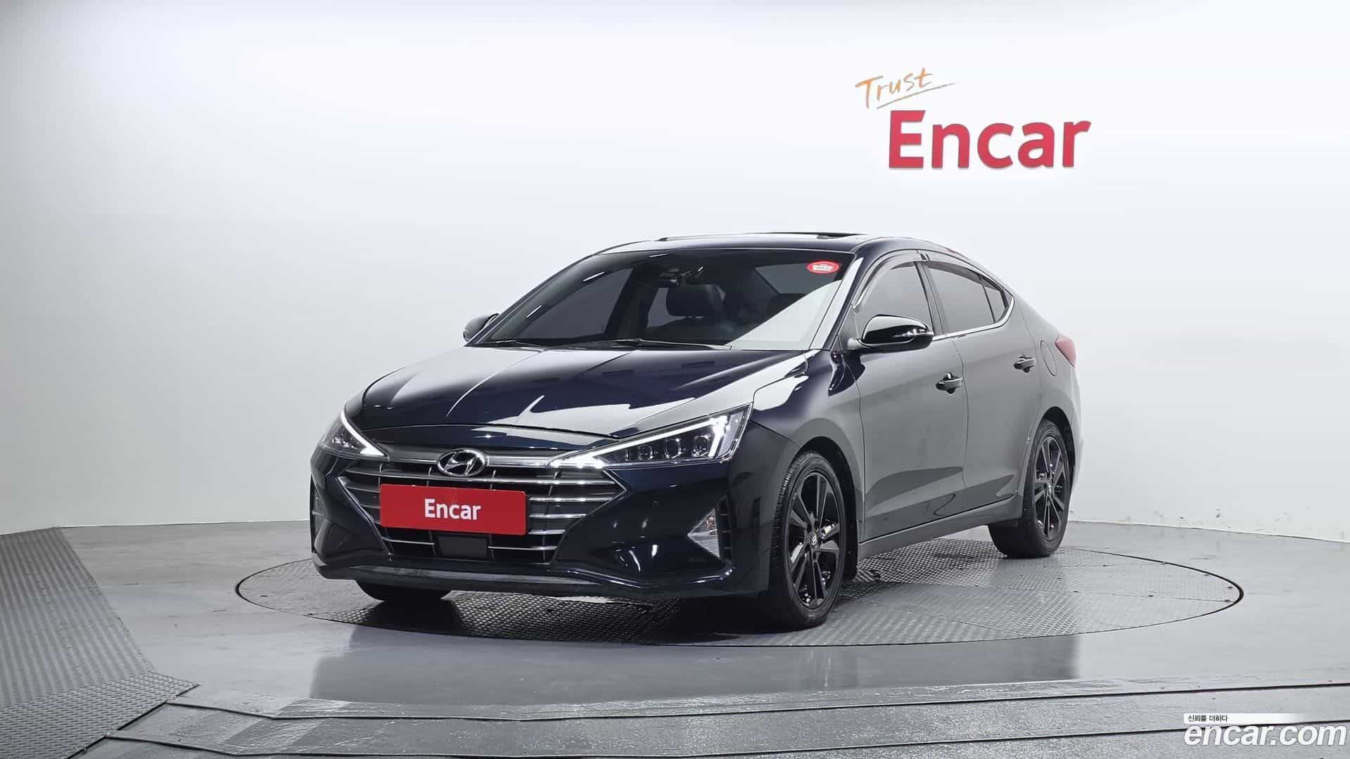 AVANTE Hyundai 2019.0-OUTER-001