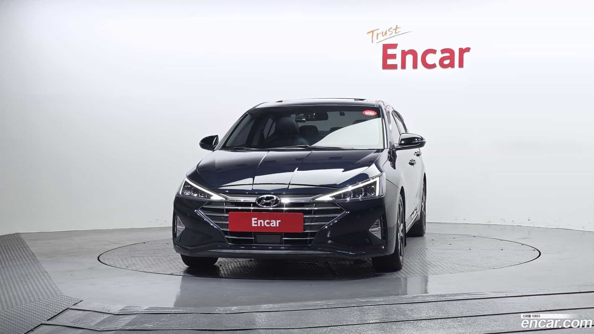 AVANTE Hyundai 2019.0-OUTER-003