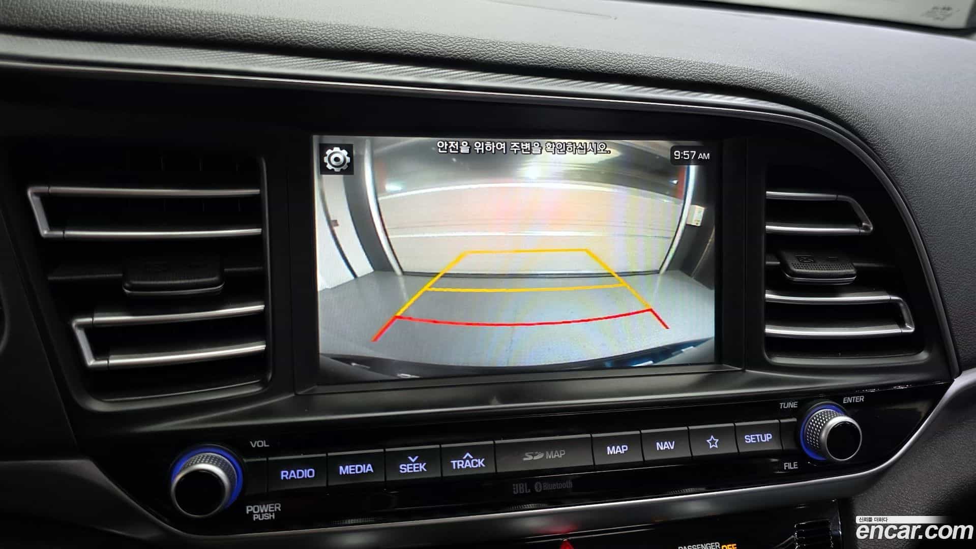 AVANTE Hyundai 2019.0-OPTION-019