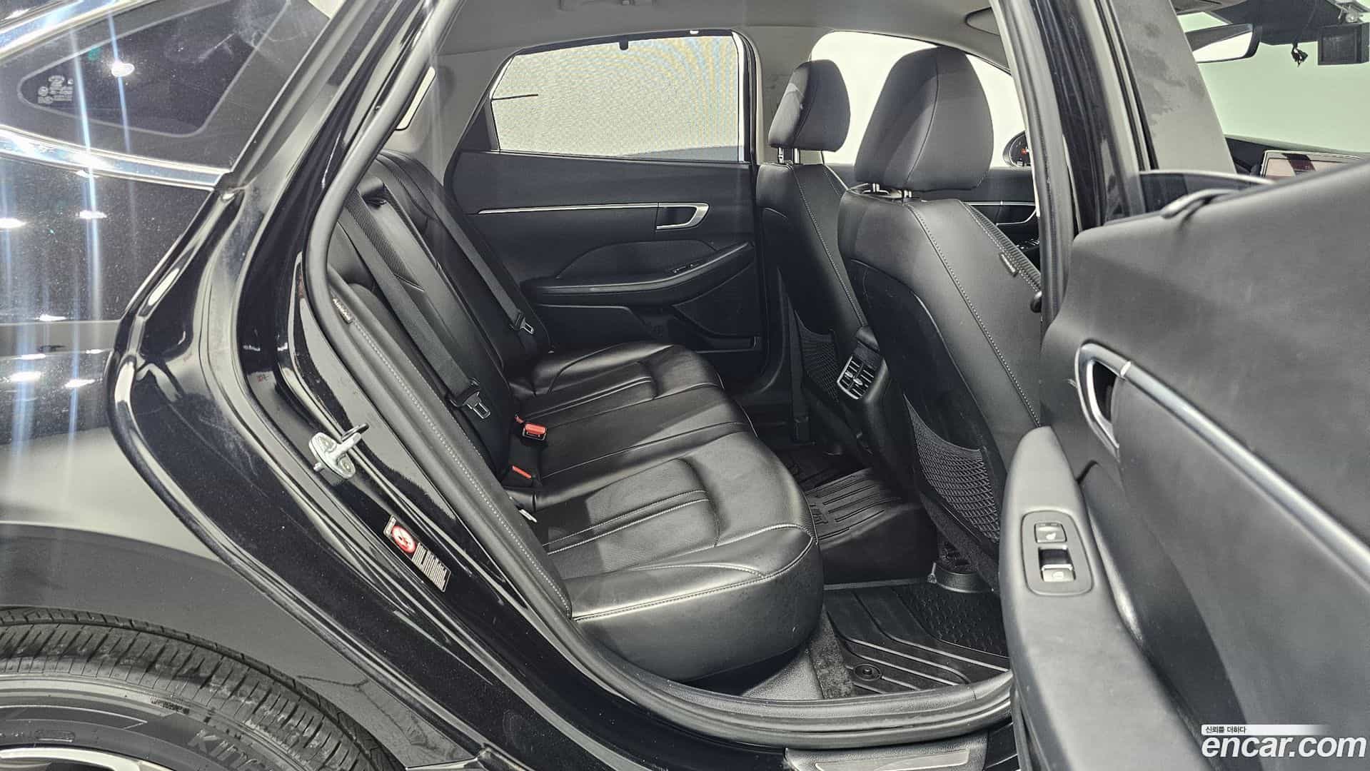 Sonata Hyundai 2019.7-OPTION-015