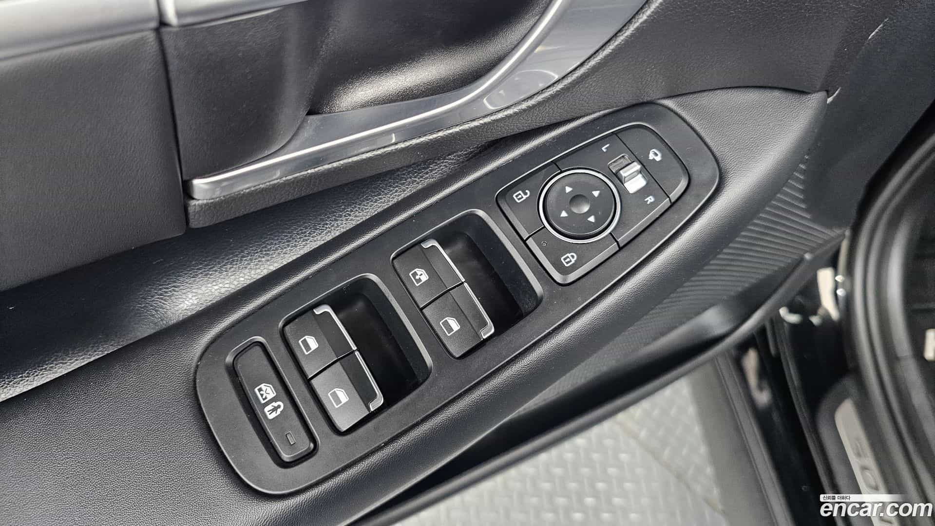 Sonata Hyundai 2019.7-OPTION-024