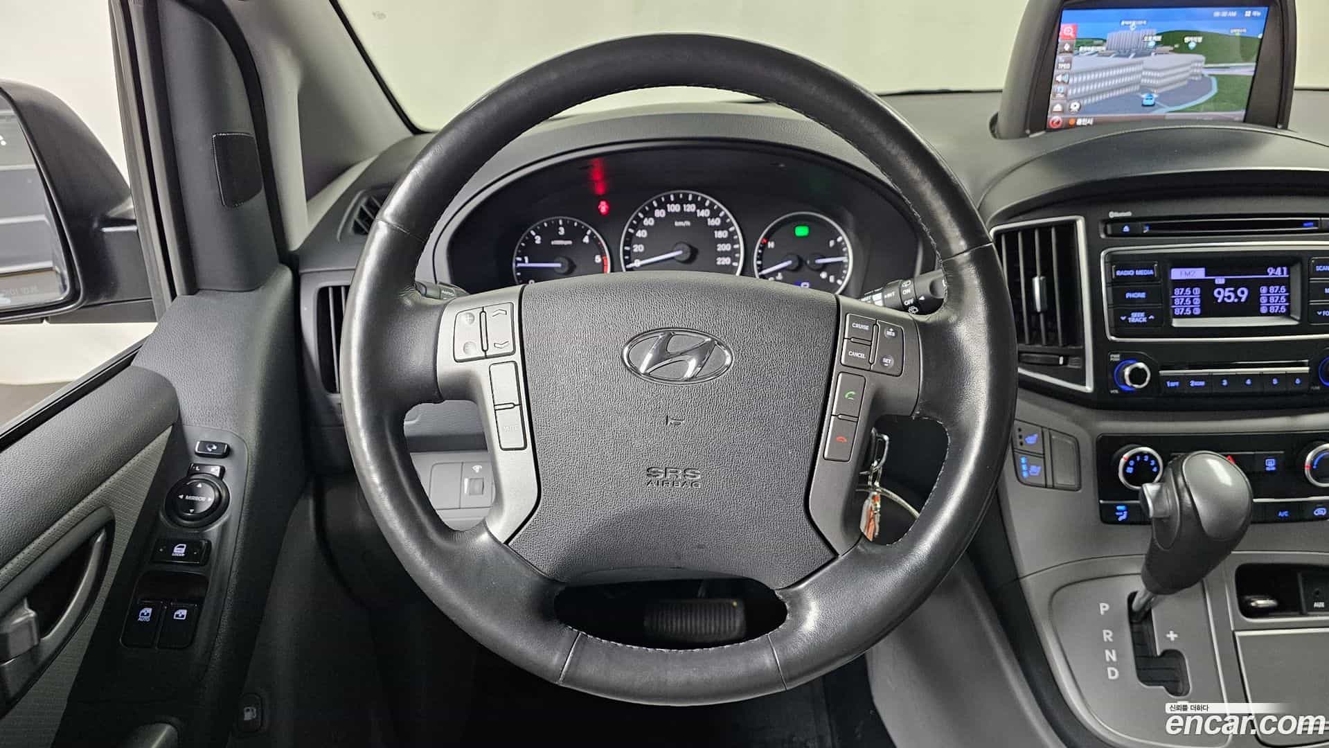 Starex Hyundai 2017.4-OPTION-017