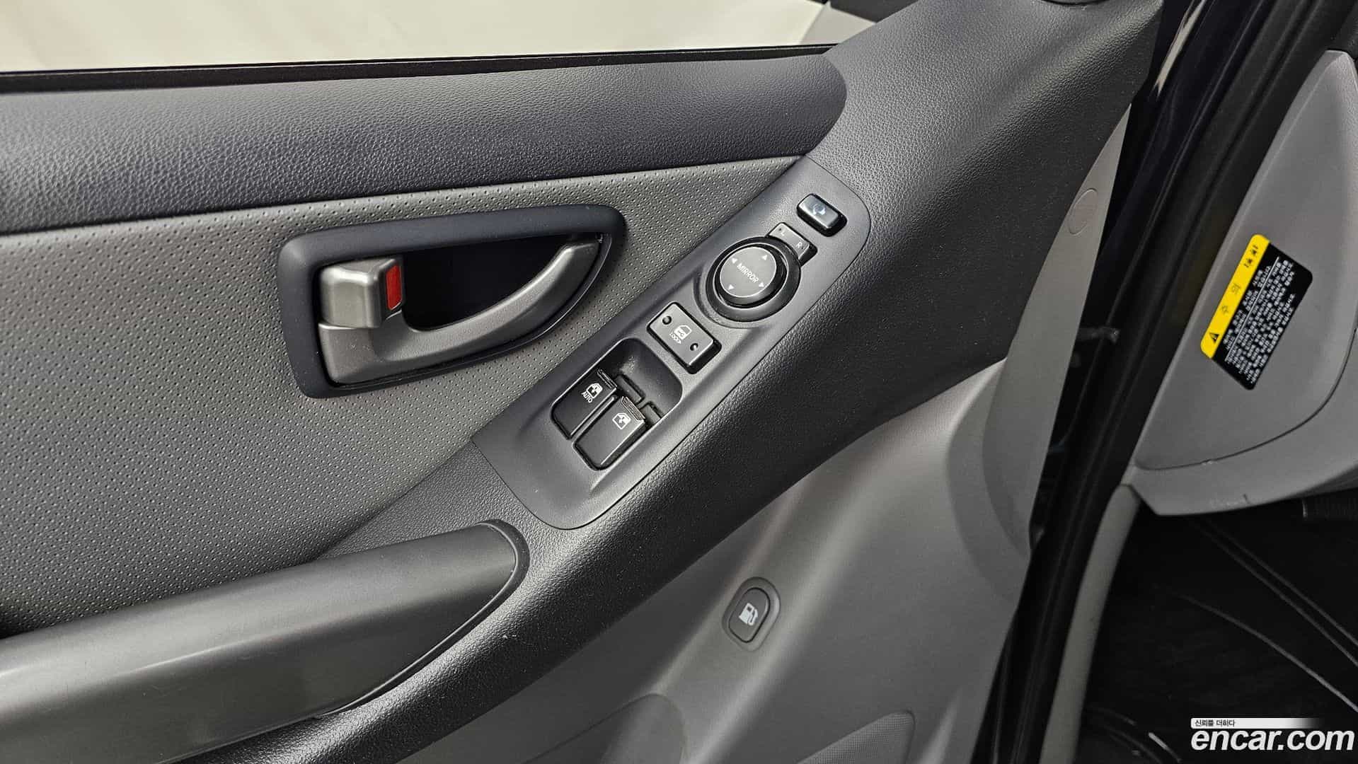 Starex Hyundai 2017.4-OPTION-018