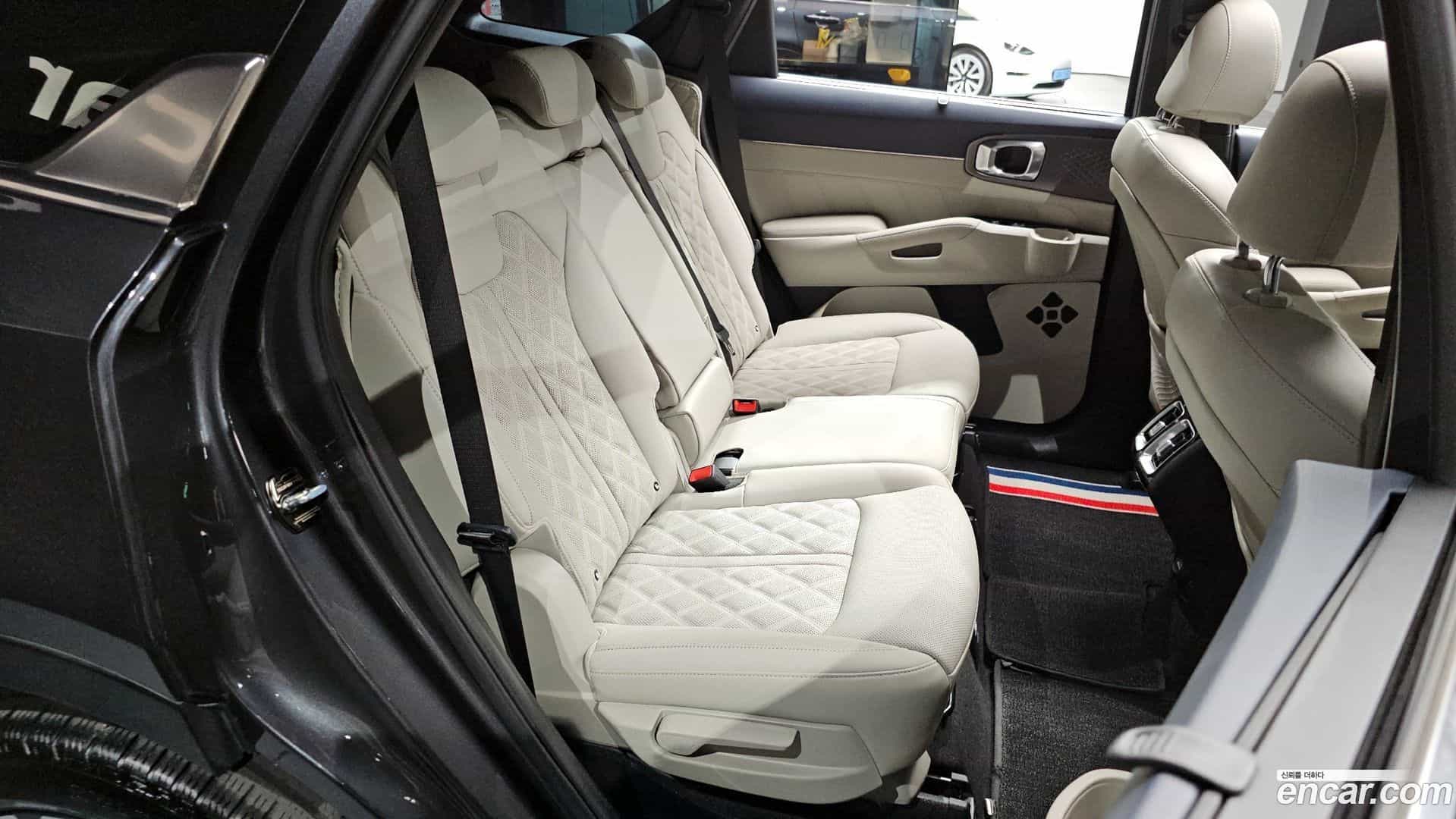 Sorento Kia 2021.7-OPTION-015