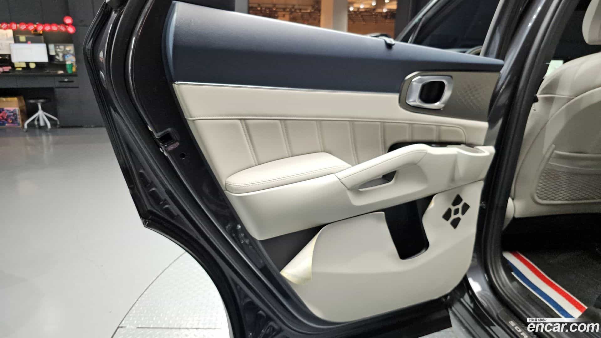 Sorento Kia 2021.7-INNER-035