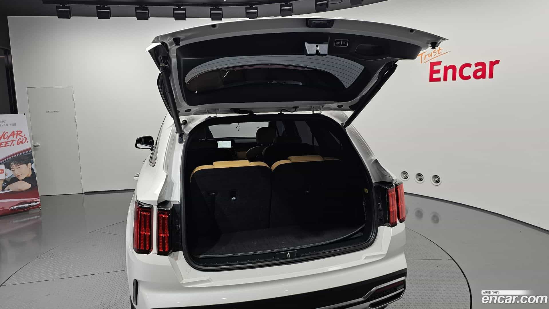 Sorento Kia 2022.0-OPTION-024