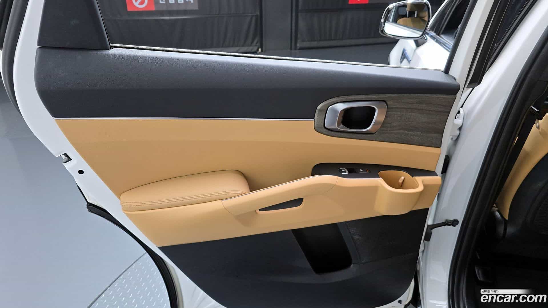 Sorento Kia 2022.0-INNER-035
