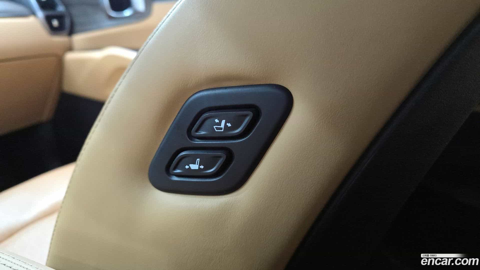 Sorento Kia 2022.0-OPTION-044