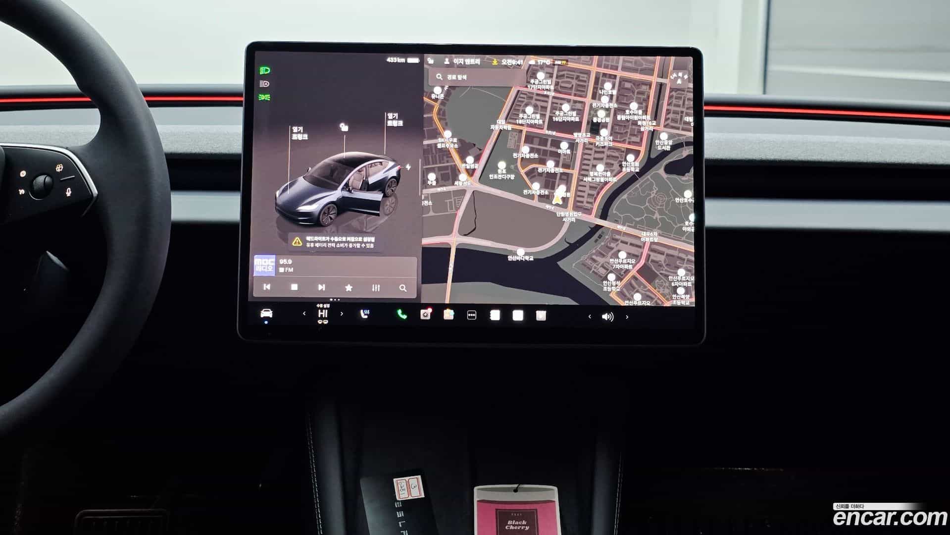 Model 3 Tesla 2025.2-OPTION-023