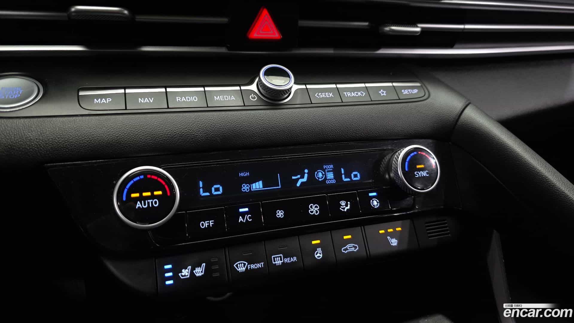 AVANTE Hyundai 2022.2-OPTION-023