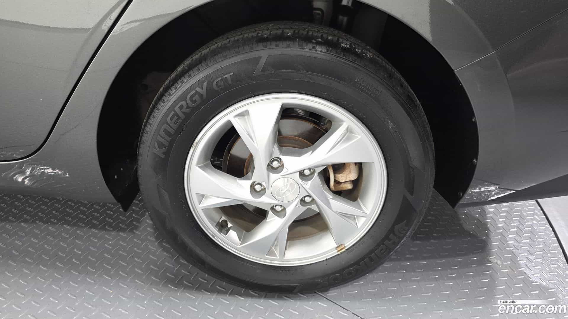 AVANTE Hyundai 2022.2-OUTER-031