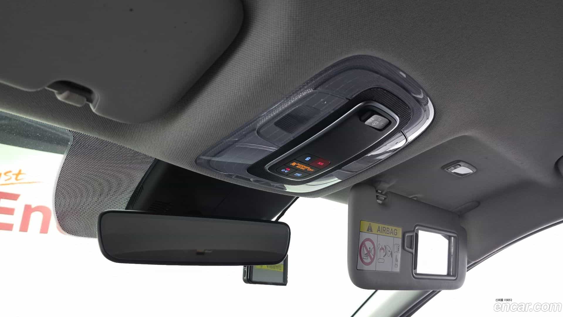 AVANTE Hyundai 2022.2-OPTION-042