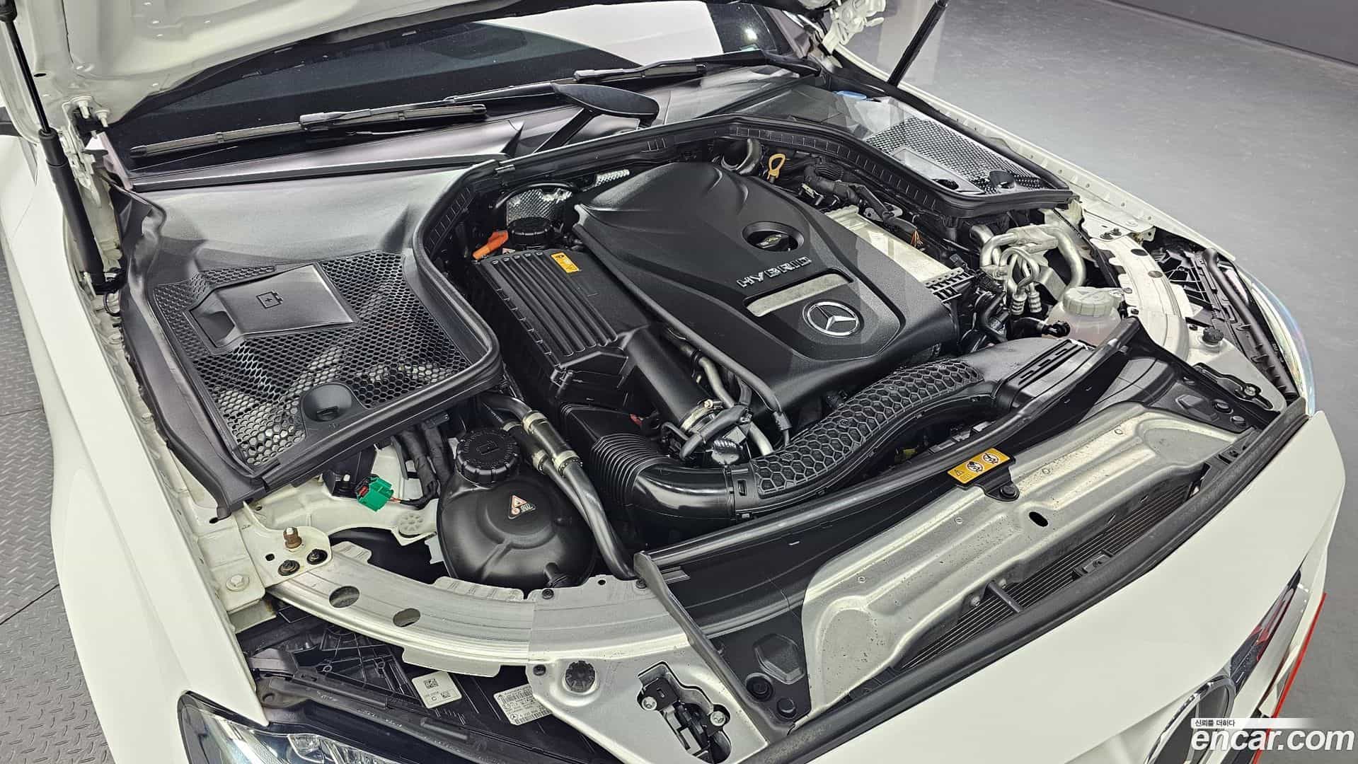C-Class Mercedes-Benz 2018.11-OUTER-006