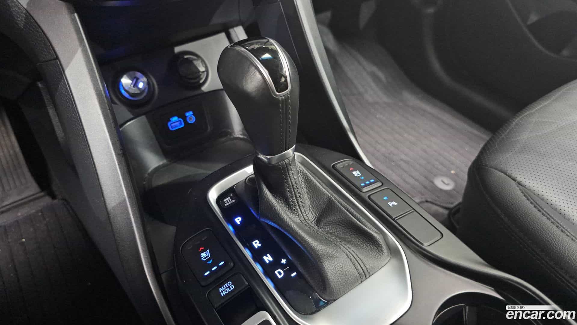 Santafe Hyundai 2017.9-INNER-009