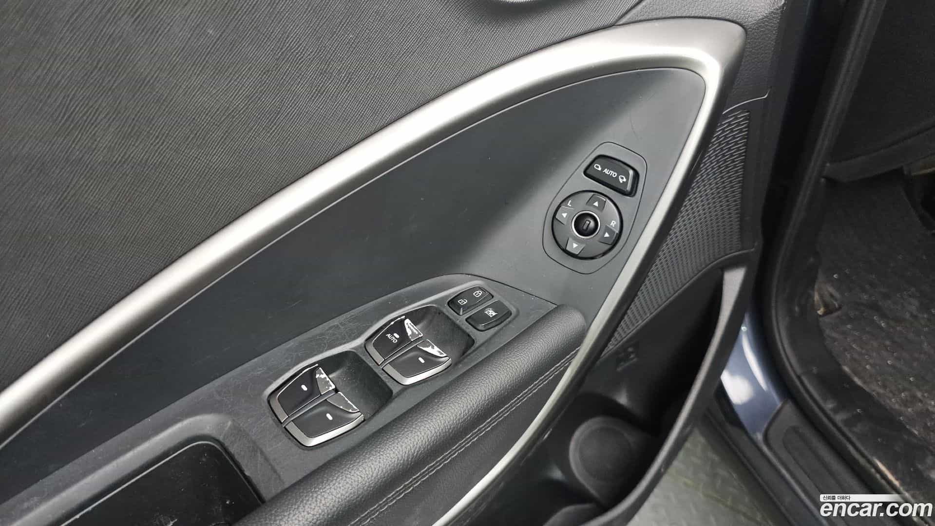 Santafe Hyundai 2017.9-OPTION-023