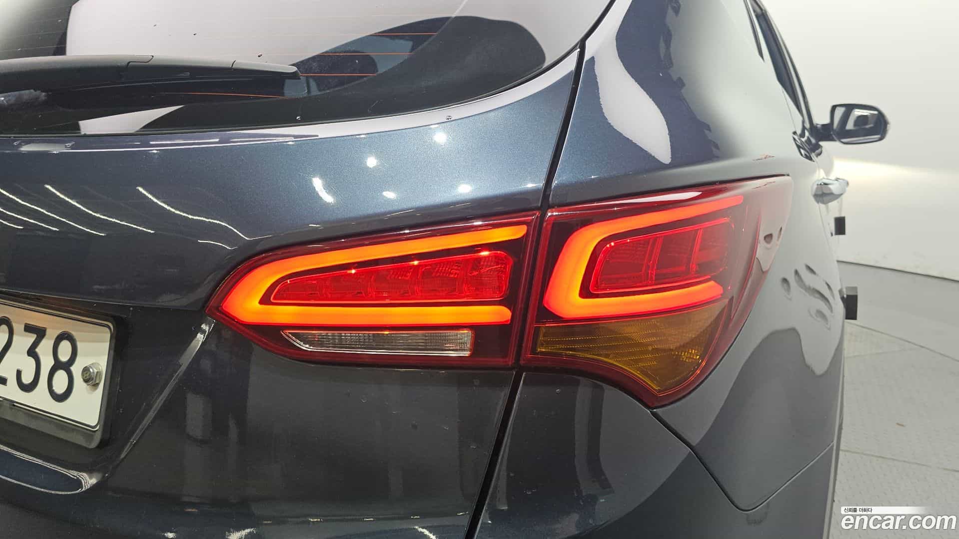 Santafe Hyundai 2017.9-OUTER-033