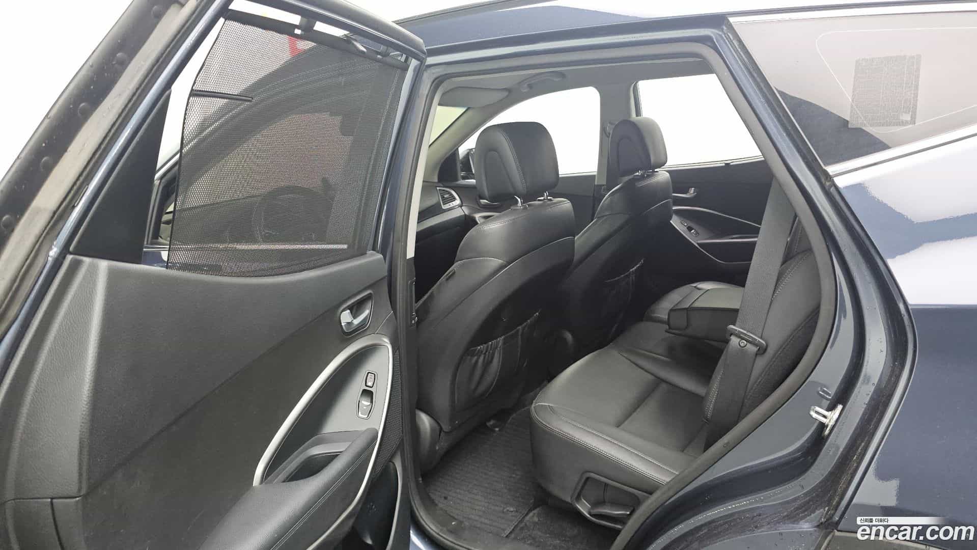 Santafe Hyundai 2017.9-INNER-036